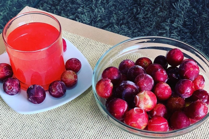refresco de camu camu y sus frutos